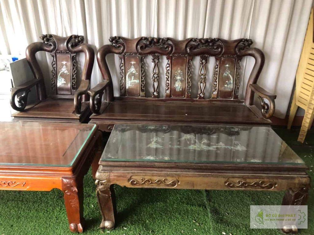 Tại sao nên bán bàn ghế gỗ cũ thay vì bỏ đi?